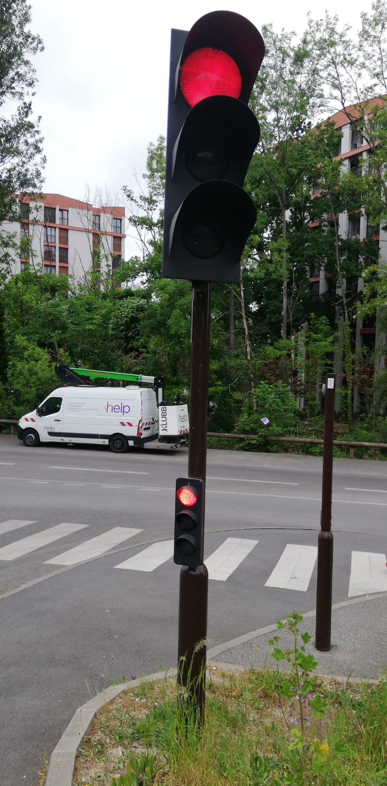 SIGNALISATION LUMIÈRE TRICOLORE